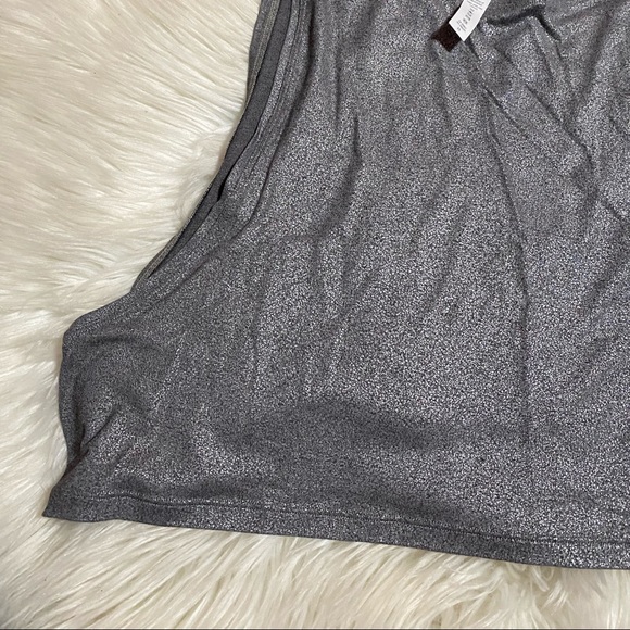 Lululemon Muscle Love Crop Tank - Picture 4 of 10